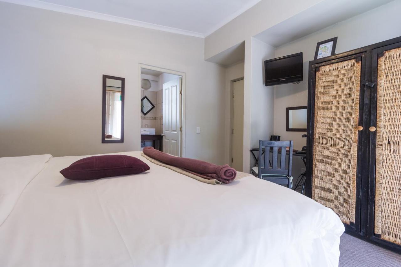 Uxolo Guest House Johannesburg Esterno foto
