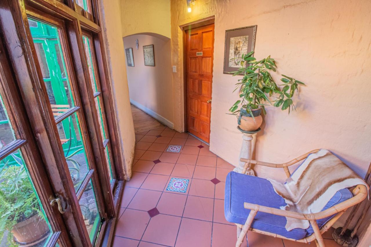 Uxolo Guest House Johannesburg Esterno foto