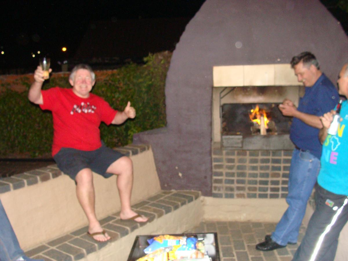 Uxolo Guest House Johannesburg Esterno foto